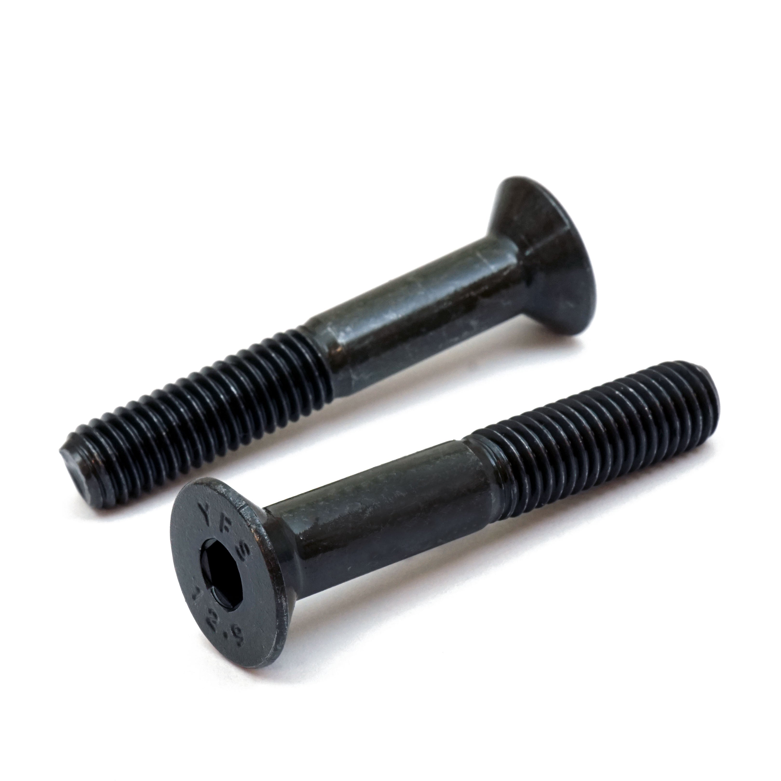 Bulk M8 Flat (Countersunk) Socket Cap Screws – 12.9 Alloy Steel, Black Oxide